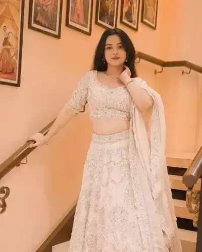 Escort Kopar Khairane
